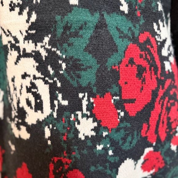 Vertigo Paris Black label tapestry floral rose coatigan duster long sweater coat - Picture 10 of 11